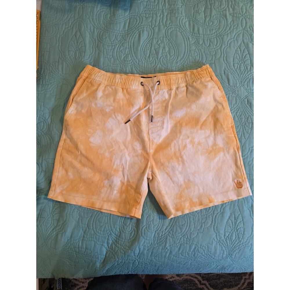 Junk Food Clothing Men's Sz Medium Yellow Tie-Dyed Elastic Cotton/Spandex Shorts